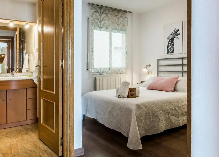 Apartamento Ainsa Lägenhet *